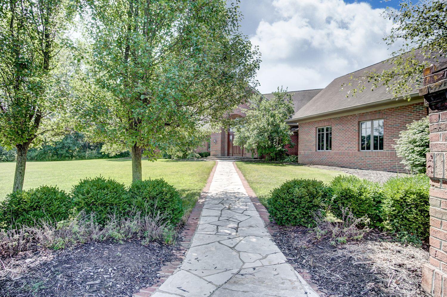 14565 Clark State Road Southwest Pataskala, OH 43062 - Photo 6 of 93
