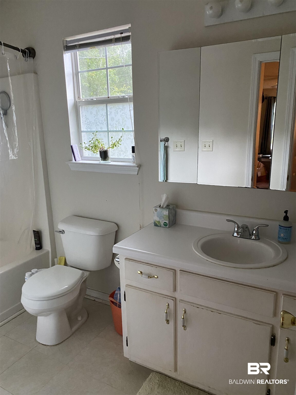 302 West Azalea Avenue Foley, AL 36535 - Photo 6 of 13