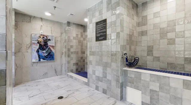 $1,689 | 10520 Lakeline Mall Drive, Unit 377, Austin, TX 78717