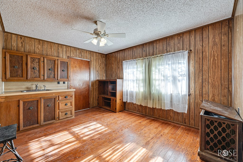 1906 Santa Rosa Street Ozona, TX 76943 - Photo 22 of 27 Photo 22