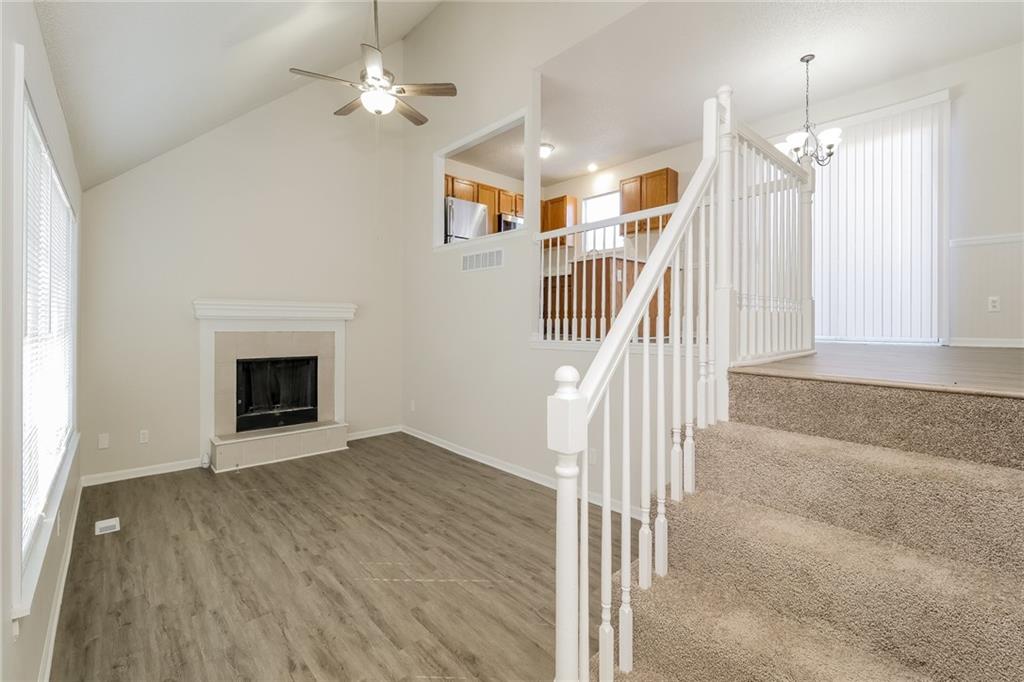 17470 South Walter Street Gardner, KS 66030 - Photo 2 of 18