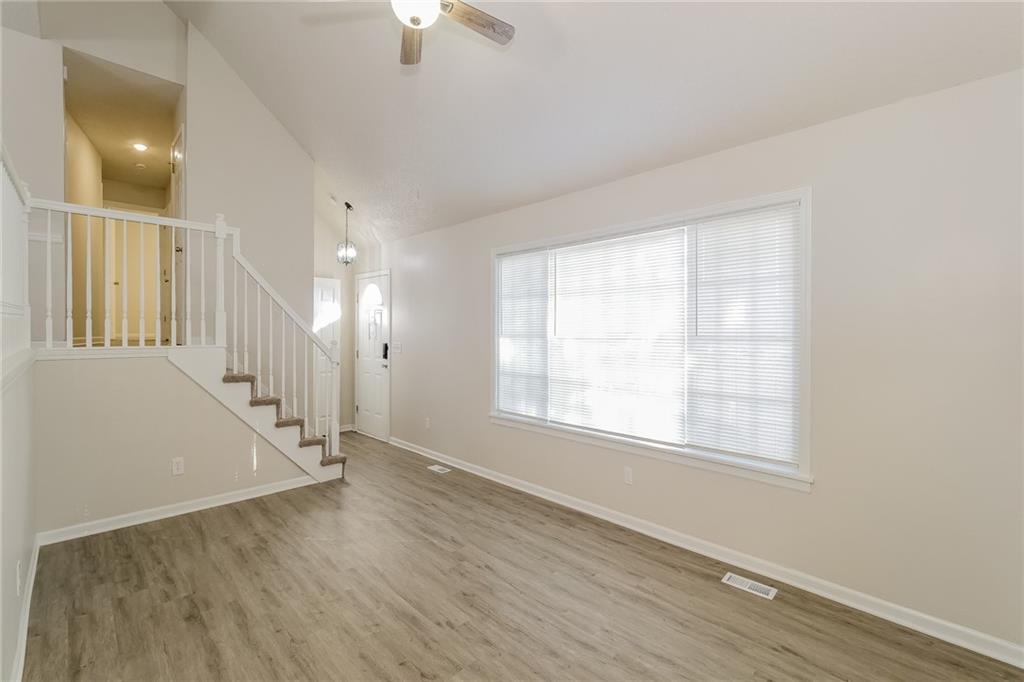 17470 South Walter Street Gardner, KS 66030 - Photo 4 of 18