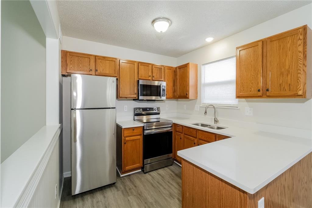 17470 South Walter Street Gardner, KS 66030 - Photo 5 of 18