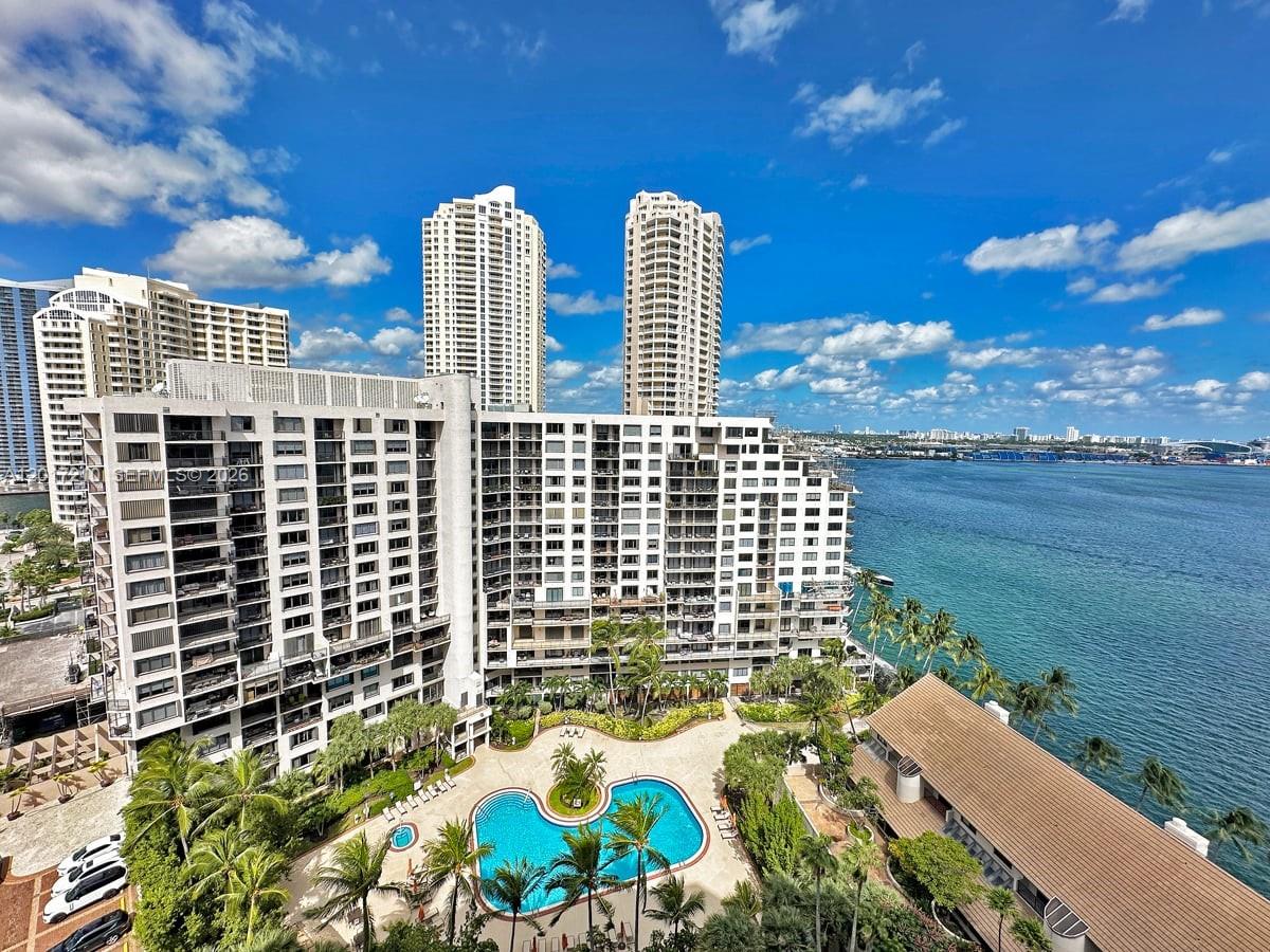 540 Brickell Key Drive, Unit 218 Miami, FL 33131 - Photo 10 of 12 a front view of a building