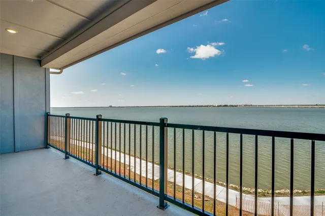 $3,500 | 722 Resort Drive, Rowlett, TX 75088