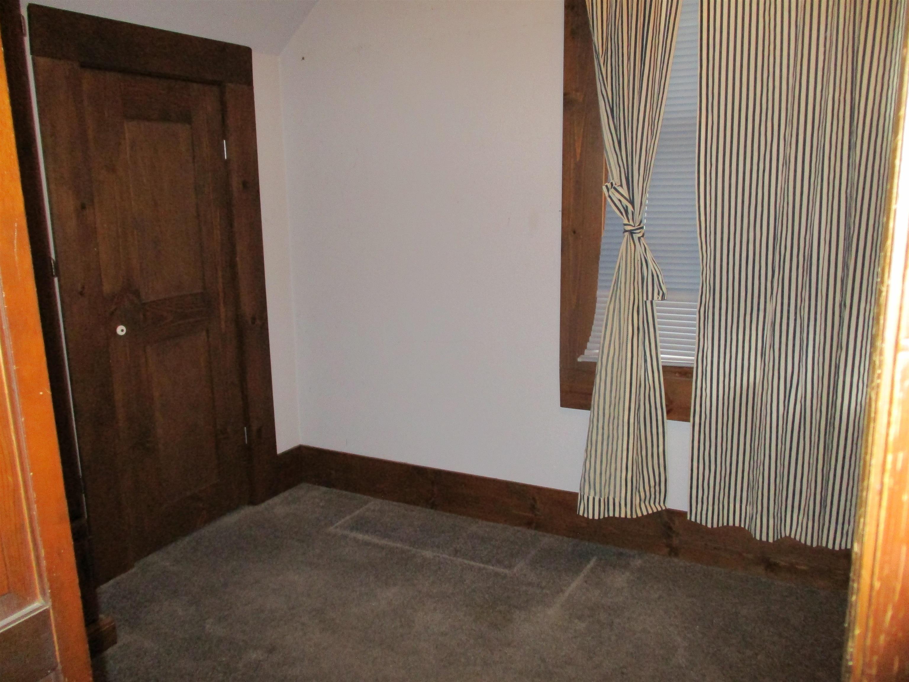 700 North Beaumont Road Prairie du Chien, WI 53821 - Photo 11 of 17