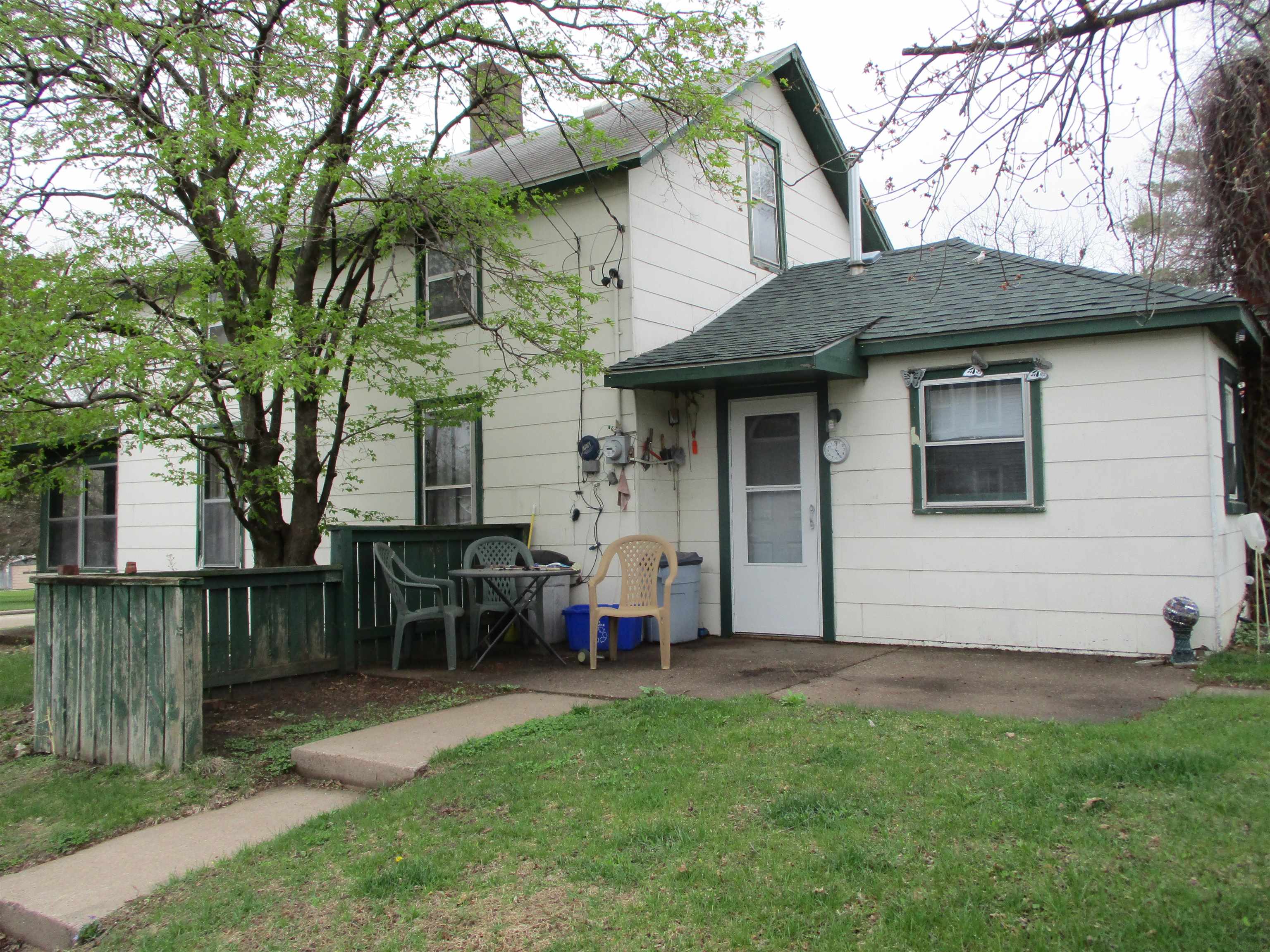 700 North Beaumont Road Prairie du Chien, WI 53821 - Photo 4 of 17