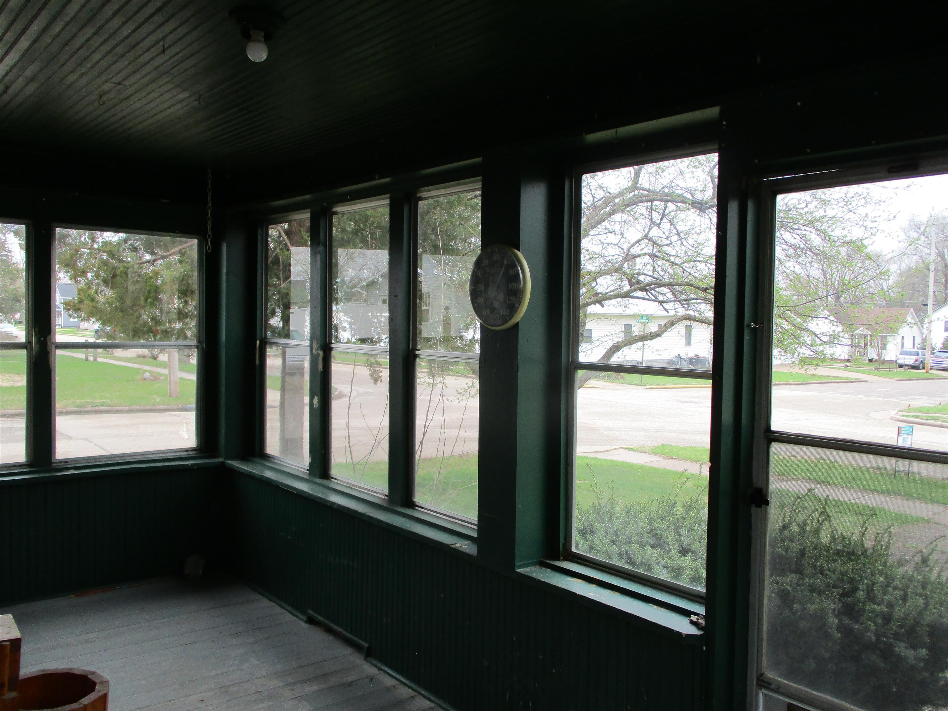 700 North Beaumont Road Prairie du Chien, WI 53821 - Photo 5 of 17