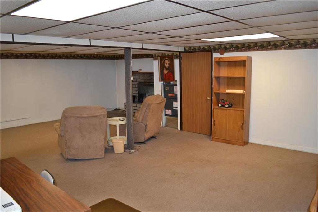 117 Creel Road Kittanning, PA 16201 - Photo 17 of 35 a view of livingroom with furniture and closet