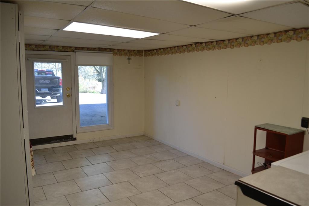 117 Creel Road Kittanning, PA 16201 - Photo 23 of 35 a view of an empty room and window