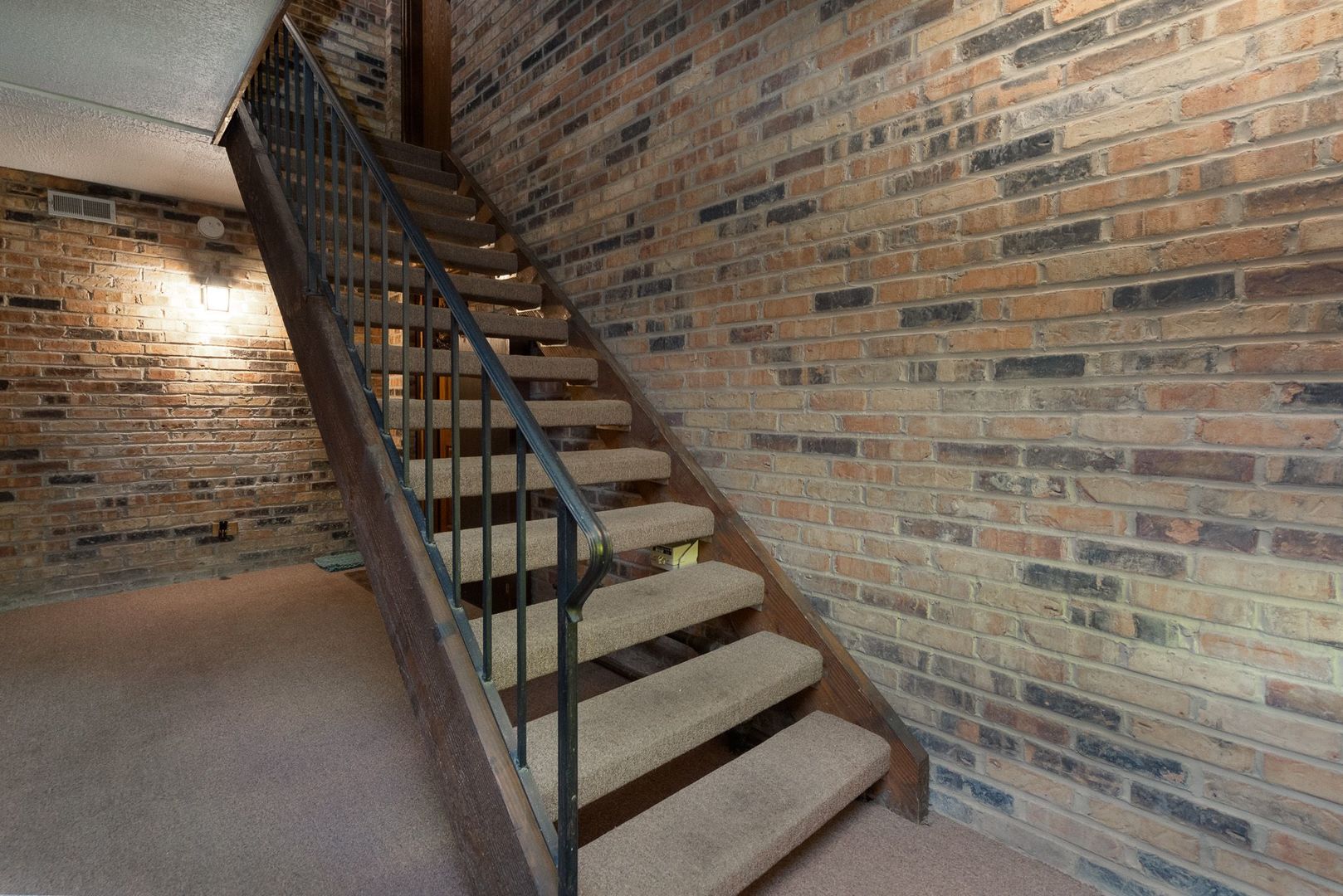 11137 E Road, Unit C Palos Hills, IL 60465 - Photo 26 of 29 a view of entryway with wooden floor