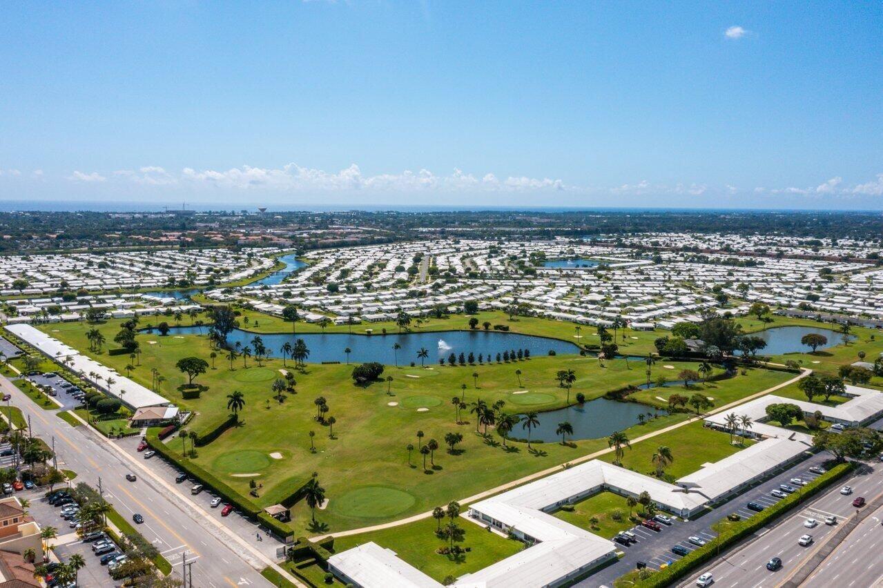 1009 Southwest 3rd Avenue Boynton Beach, FL 33426 - Photo 29 of 35 PB LV GOLF COURSE 3
