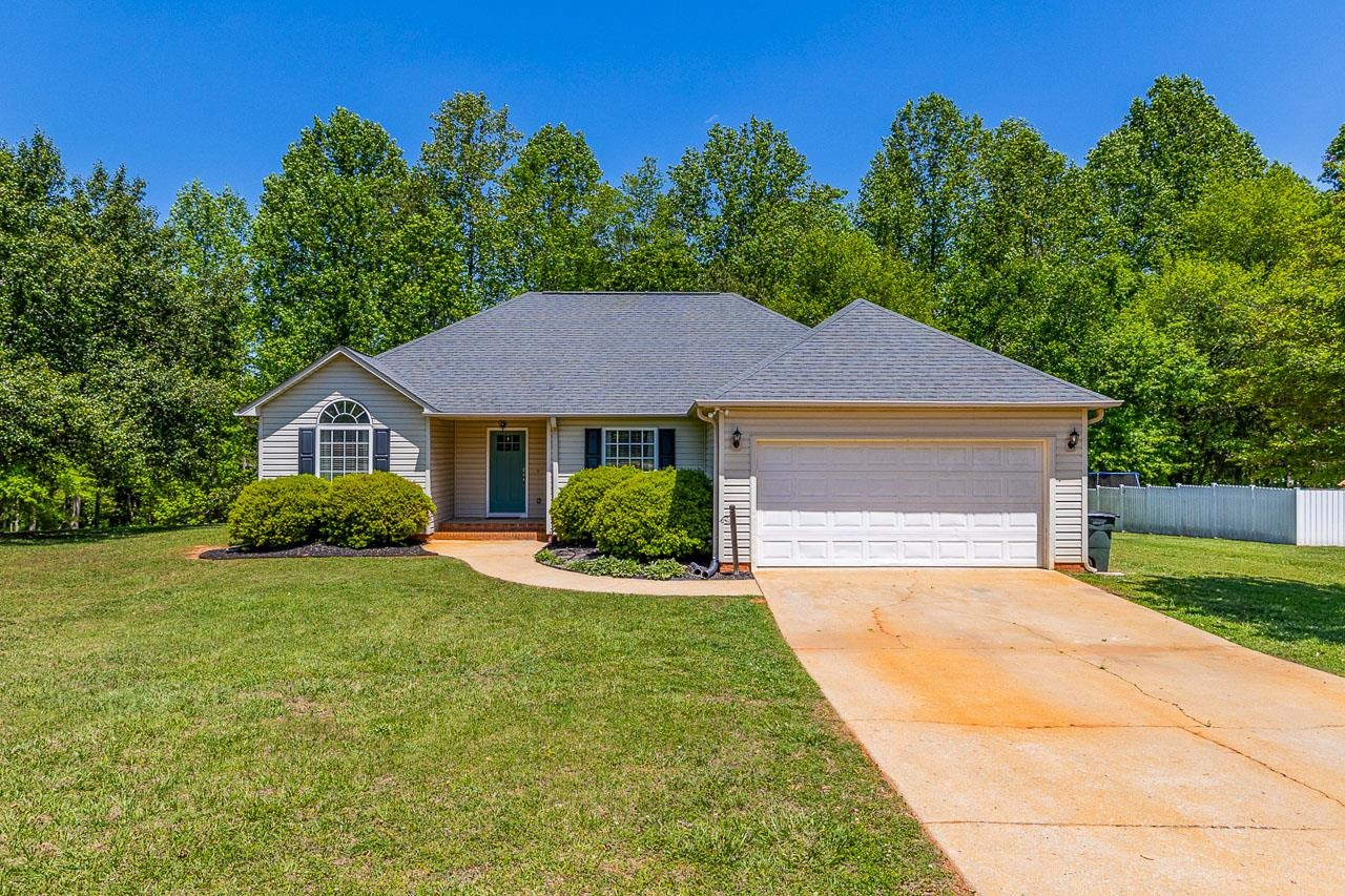 103 Deer Track Gaffney, SC 29341 - Photo 1 of 32