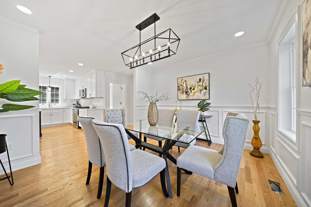 5 Clarendon Holbrook, MA 02343 - Photo 11 of 40