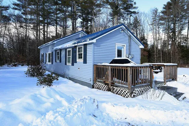 $219,000 | 396 Waterville Road, Norridgewock, ME 04957