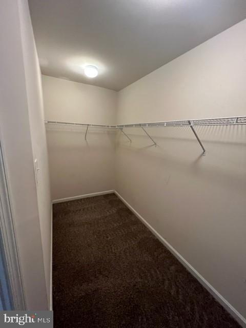2040 Spring Run Circle Frederick, MD 21702 - Photo 23 of 48 Lots of space in the walk-in closet!