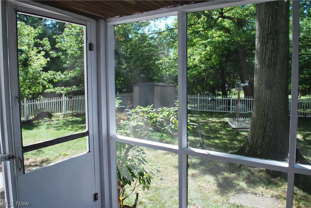 1380 Winston Road Cleveland, OH 44121 - Photo 32 of 33 Gallery Image 32