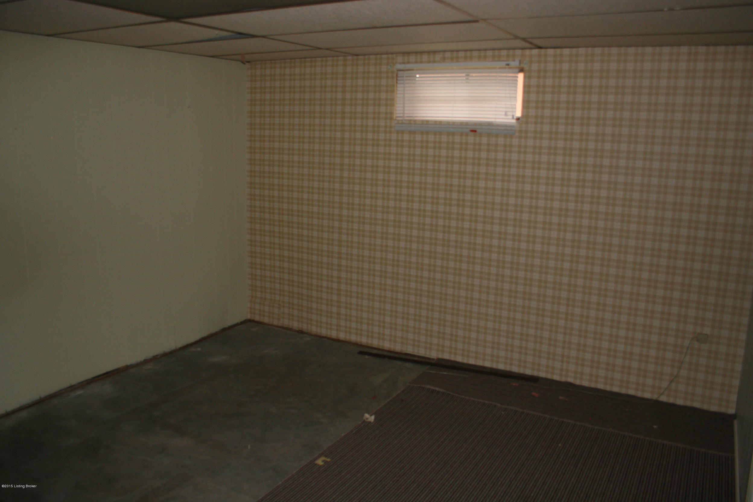 12208 Hardwick Road Louisville, KY 40243 - Photo 18 of 23 18
