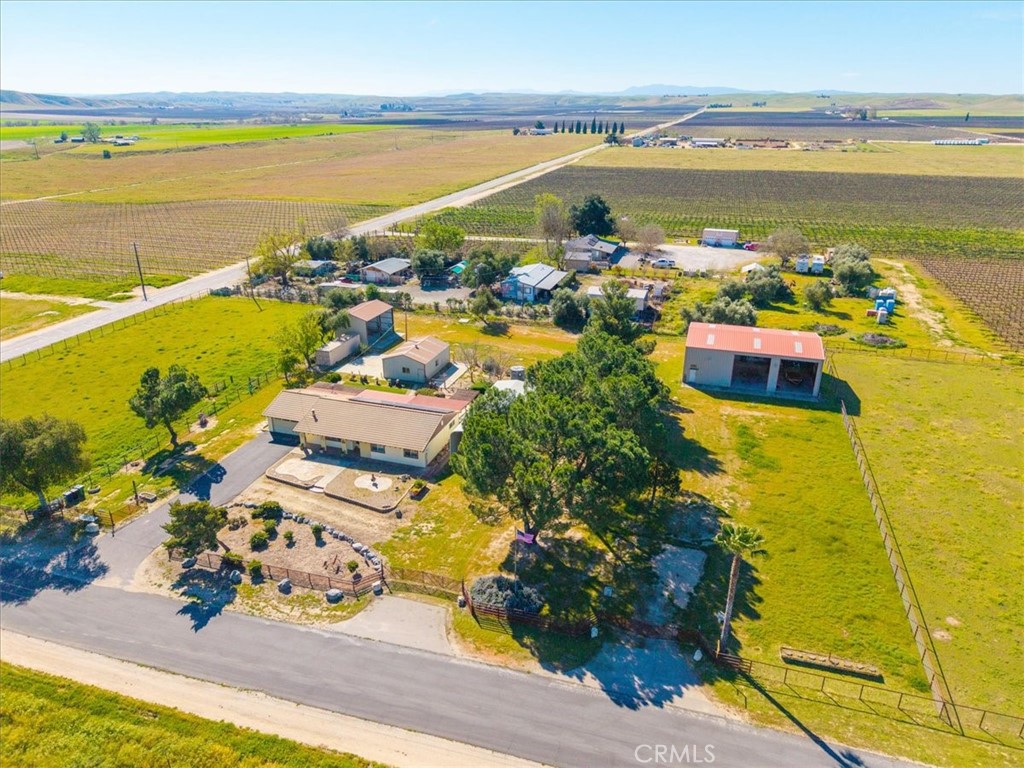 2100 Starkey Road Shandon, CA 93461 - Photo 24 of 39 Gallery Image 24
