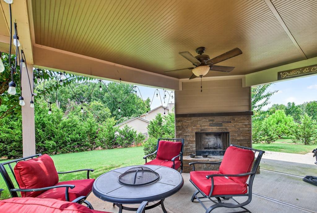445 Katherine Drive Jefferson, GA 30549 - Photo 12 of 41 a outdoor space with furniture