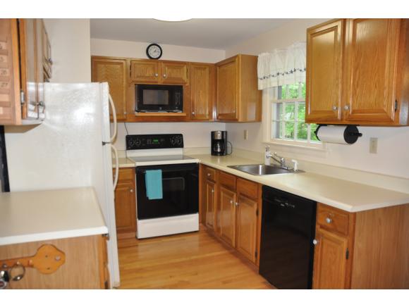 159 Whitehall Road Hooksett, NH 03106 - Photo 3 of 19