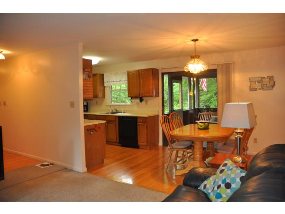 159 Whitehall Road Hooksett, NH 03106 - Photo 8 of 19
