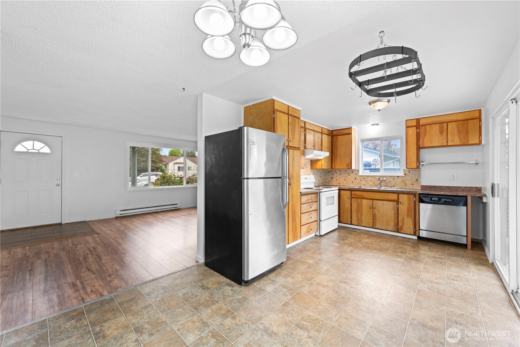 1409 East 54th Street Tacoma, WA 98404 - Photo 8 of 24