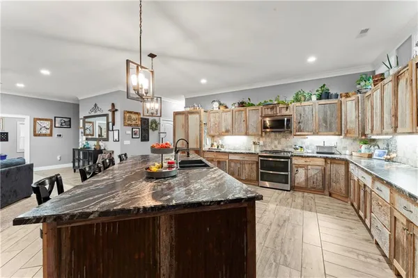$934,000 | 13961 Northwest County Road 15002, Drexel, MO 64742
