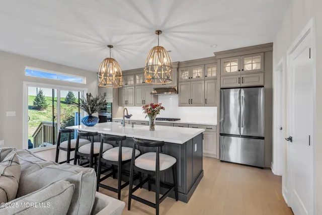 $879,000 | 172 Mustang Drive, Manalapan, NJ 07726