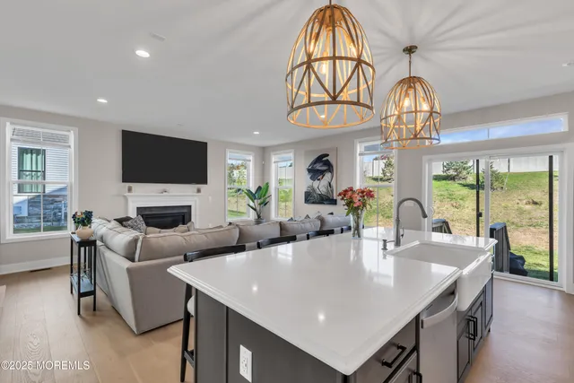 $879,000 | 172 Mustang Drive, Manalapan, NJ 07726