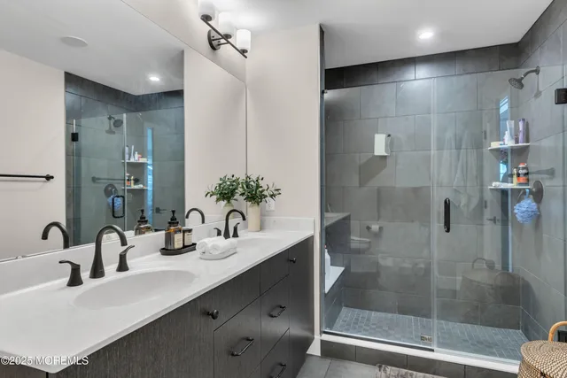 $879,000 | 172 Mustang Drive, Manalapan, NJ 07726