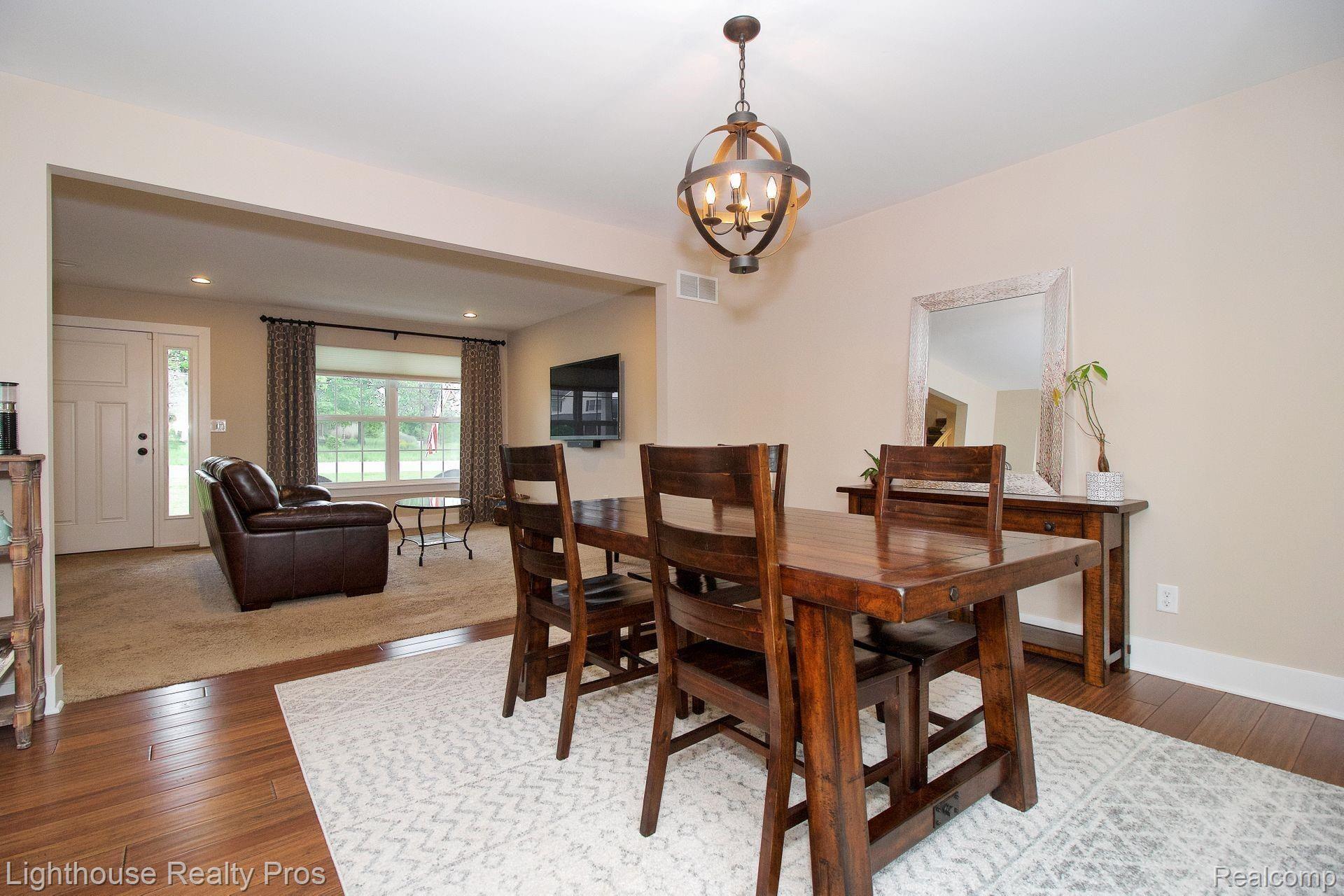 2897 Fisher Road Howell, MI 48855 - Photo 15 of 37 Dining area open to living room