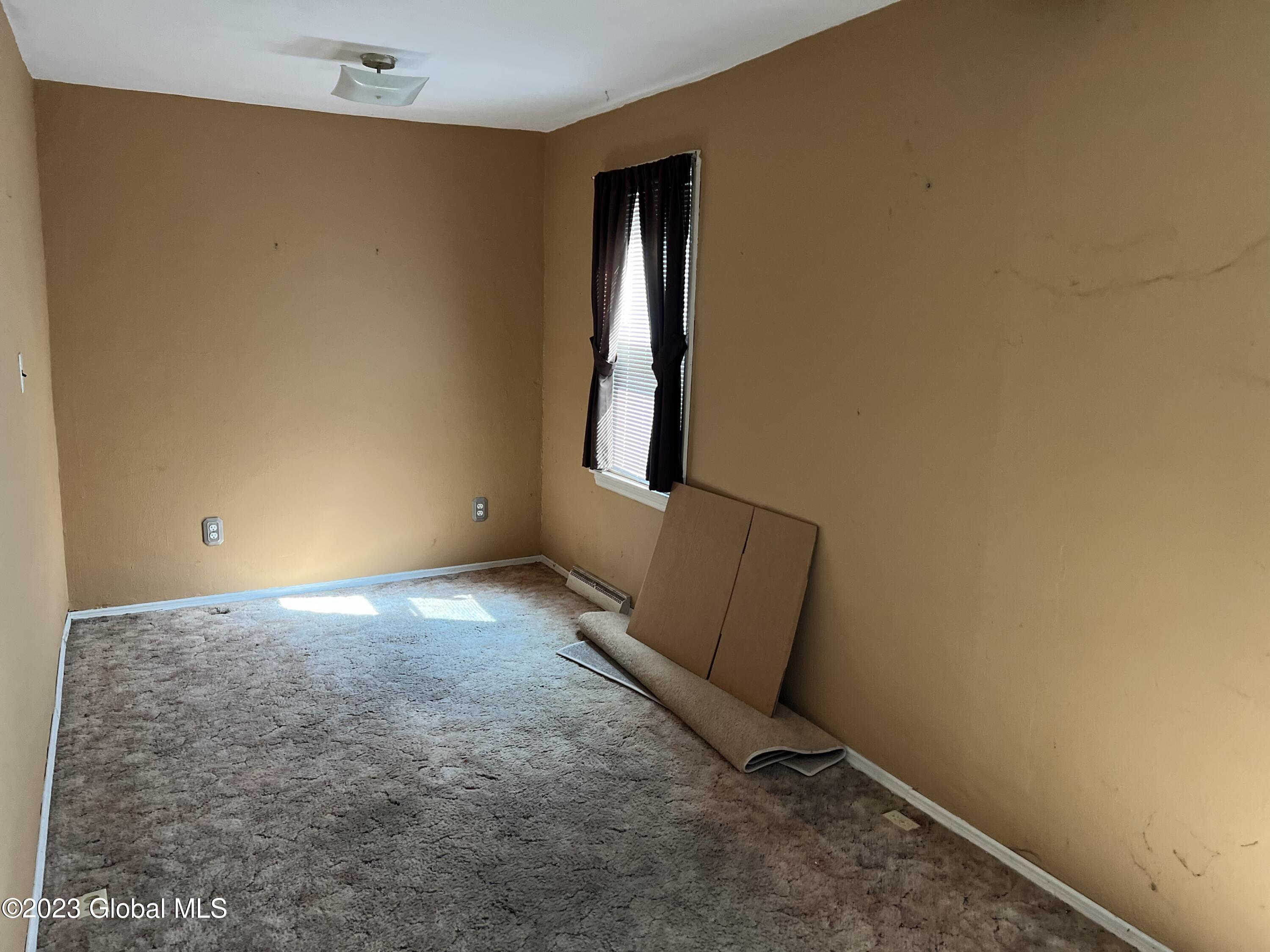 12 Poplar Street Rensselaer, NY 12144 - Photo 12 of 18 6708F6D5-1CCF-49F4-93A7-715B34146D75