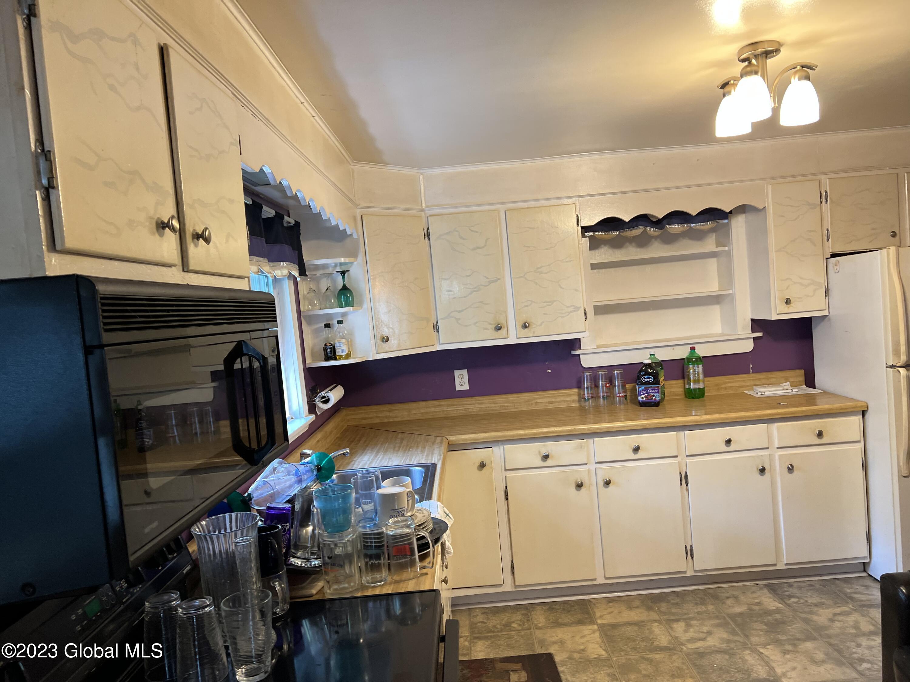 12 Poplar Street Rensselaer, NY 12144 - Photo 7 of 18 7DBAFF9A-1374-4954-99EC-448291EAC7FB