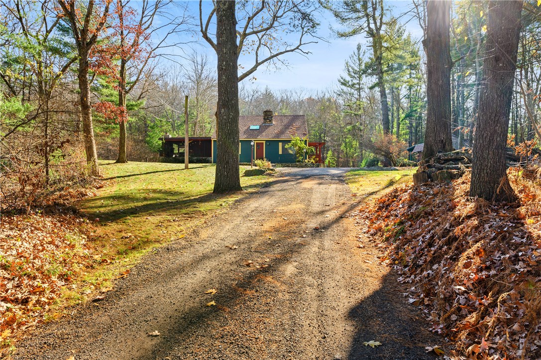 796 Pound Hill Road North Smithfield, RI 02896 - Photo 2 of 33 Gallery Image 2