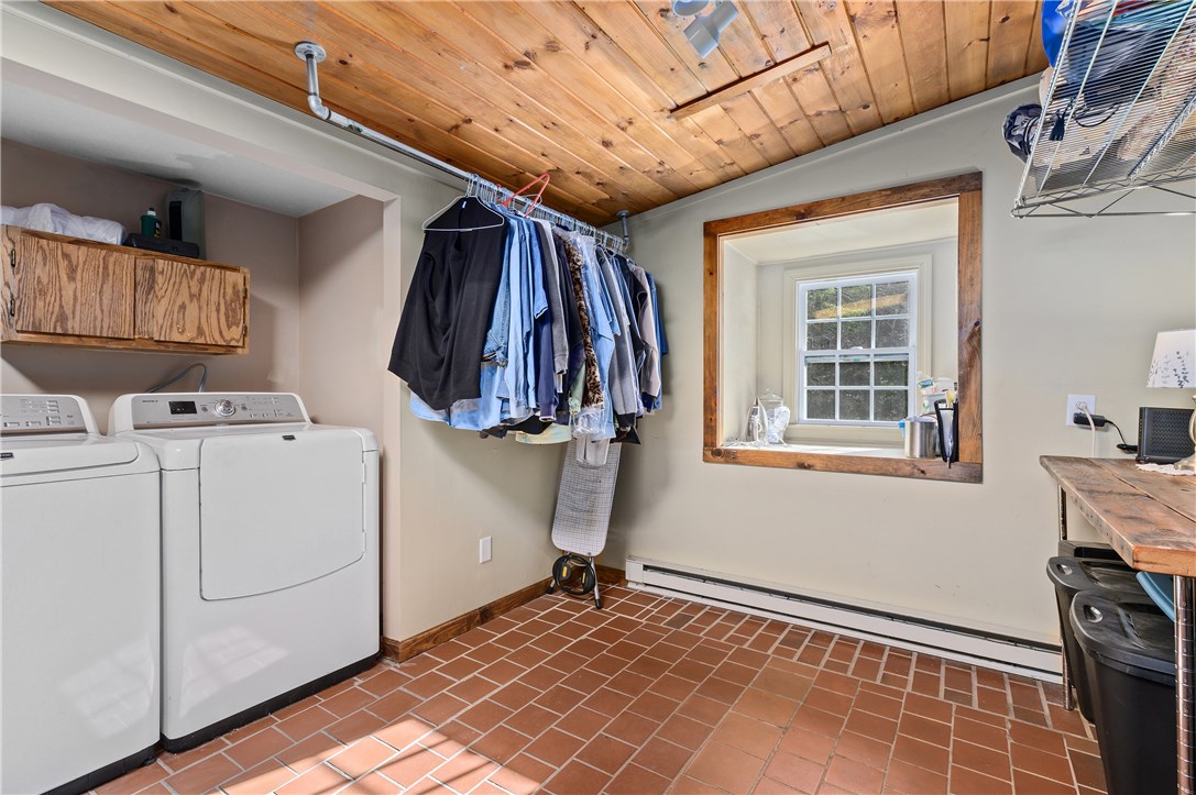 796 Pound Hill Road North Smithfield, RI 02896 - Photo 29 of 33 Gallery Image 29