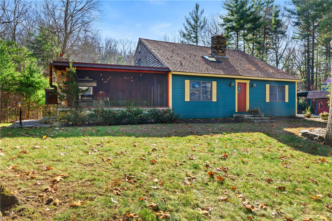 796 Pound Hill Road North Smithfield, RI 02896 - Photo 3 of 33 Gallery Image 3
