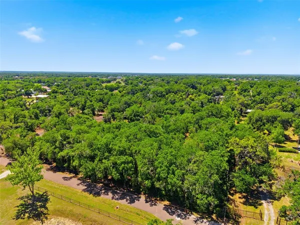 $499,000 | 19084 Red Bird Lane, Unit LOT 5, Lithia, FL 33547