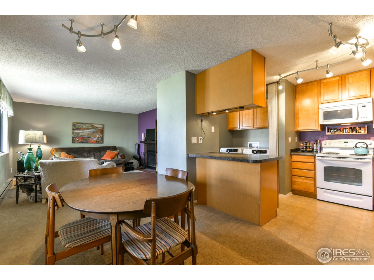 925 Columbia Road, Unit 632 Fort Collins, CO 80525 - Photo 2 of 20 Entry