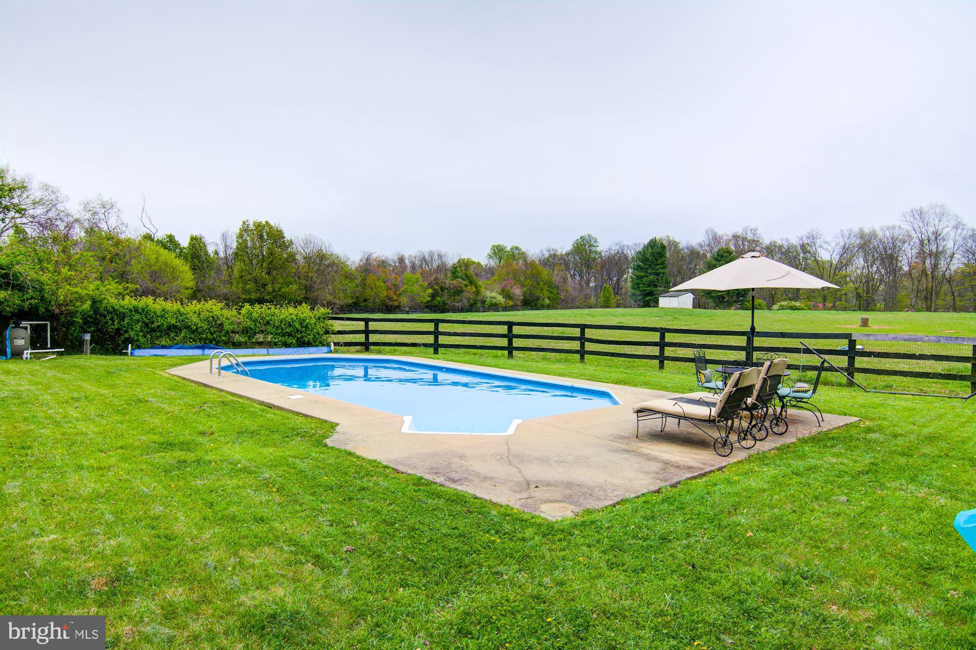 38048 Forest Mills Road Leesburg, VA 20175 - Photo 33 of 44 Pool w/new liner, solar cover and HD winter cover