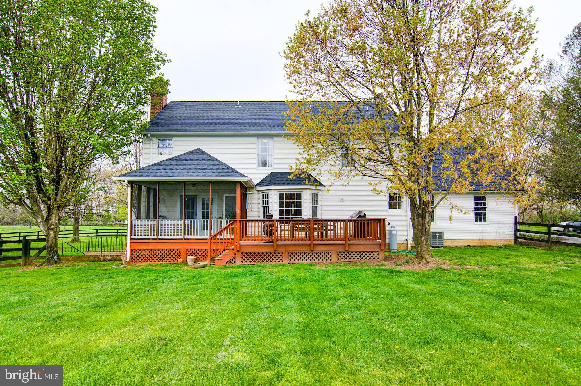 38048 Forest Mills Road Leesburg, VA 20175 - Photo 34 of 44 Dog yard with screed porch and deck,