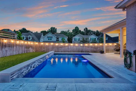 $599,000 | 114 Pilazzo Street, Montgomery, TX 77316