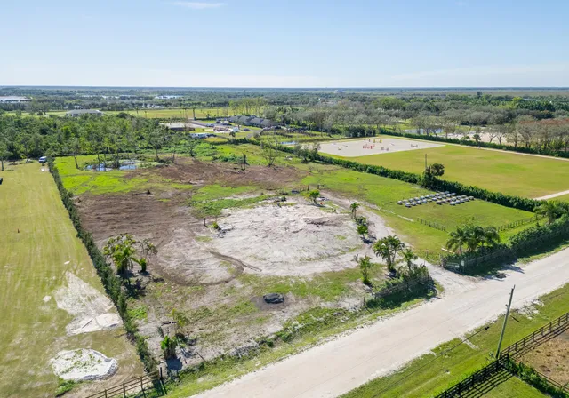 $1,600,000 | 16296 Deer Path Lane, Wellington, FL 33470