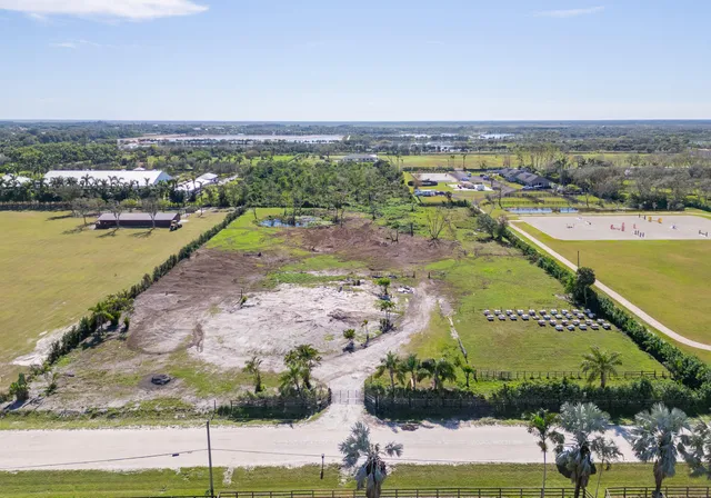 $1,600,000 | 16296 Deer Path Lane, Wellington, FL 33470