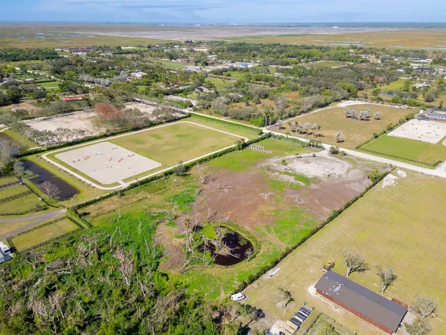 $1,600,000 | 16296 Deer Path Lane, Wellington, FL 33470