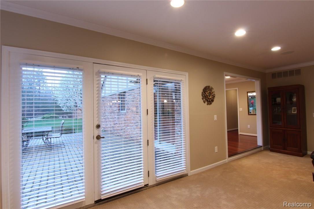 1983 Independence Drive Rochester, MI 48306 - Photo 51 of 63 IMG_7907.JPG
