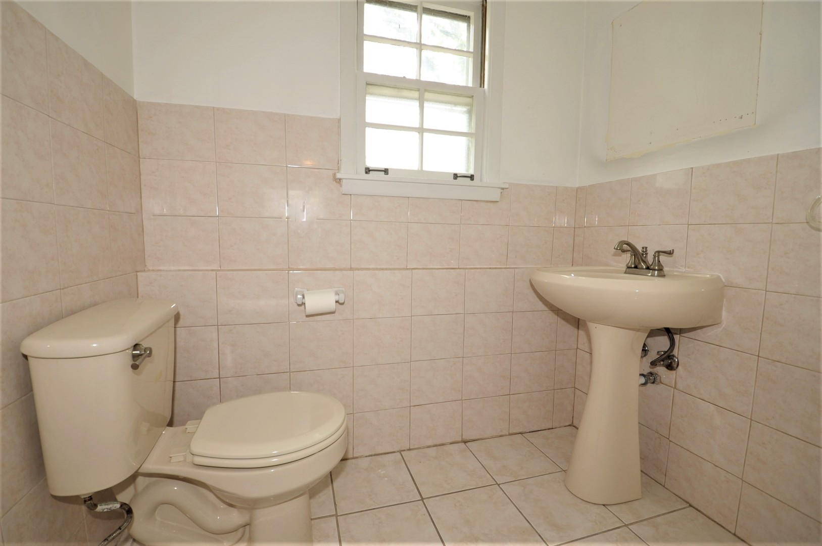 814 West Roosevelt Road Wheaton, IL 60187 - Photo 24 of 34
