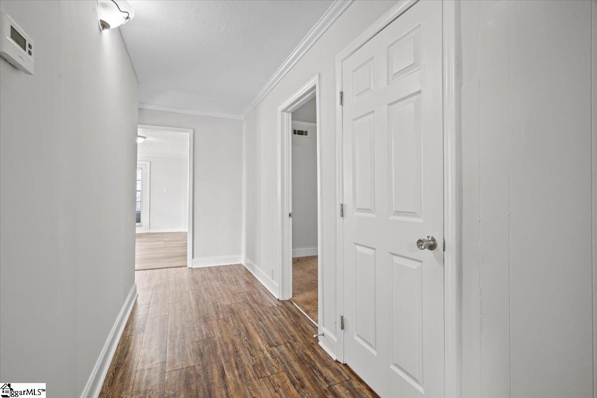 16 West Marion Road Greenville, SC 29617 - Photo 10 of 29 Gallery Image 10