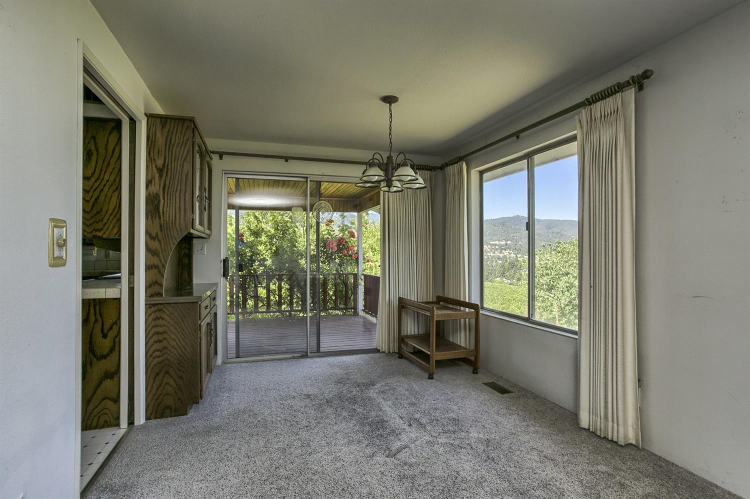7700 Rapp Lane Talent, OR 97540 - Photo 8 of 35 Additional Photo