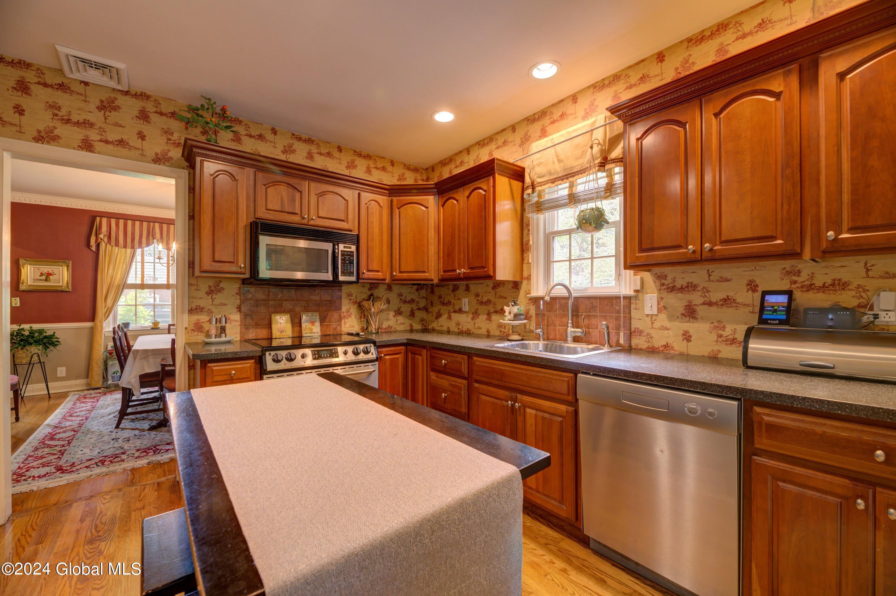 1 Upper Loudon Road Colonie, NY 12211 - Photo 11 of 72 1 Upper London-15